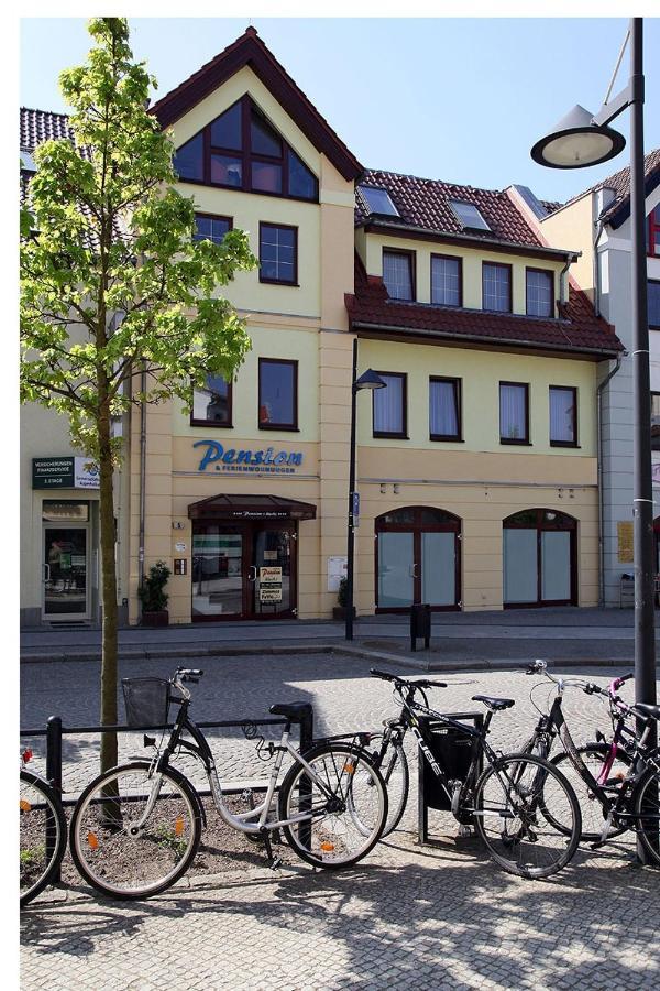 Pension Am Markt Lübben Buitenkant foto