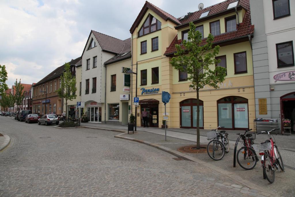Pension Am Markt Lübben Buitenkant foto