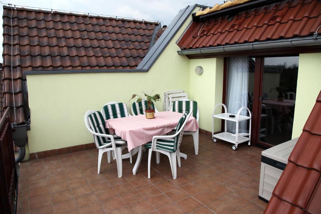 Pension Am Markt Lübben Kamer foto