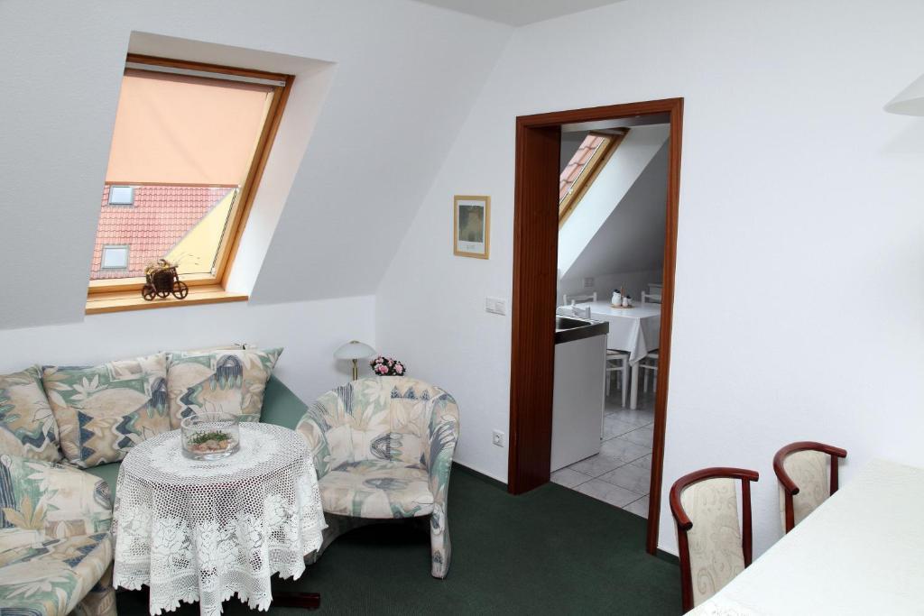 Pension Am Markt Lübben Kamer foto